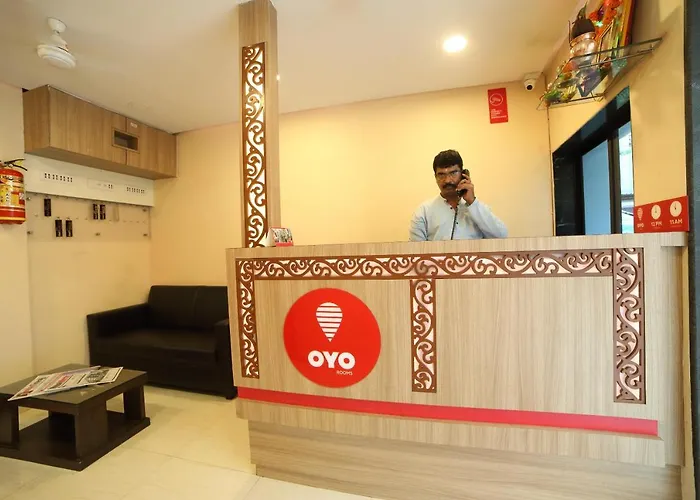 Oyo 8757 Prakash Inn Mumbai
